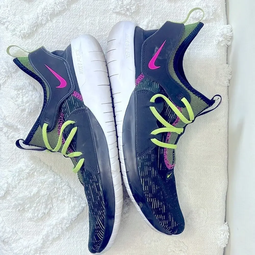 Nike flex contact
